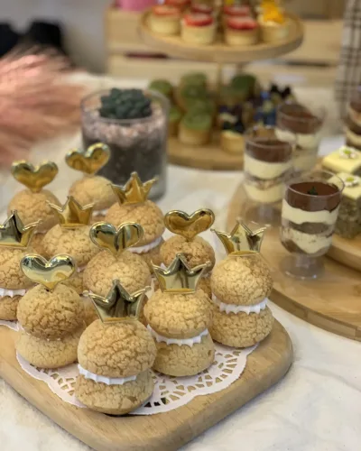 Mini crispy puffs with golden flaky layers and assorted savory fillings